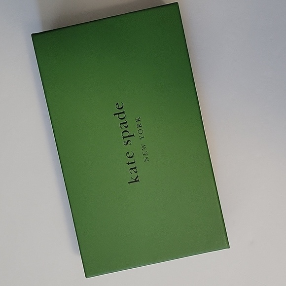 Kate Spade Spencer Zip Around Wallet - Picture 10 of 10